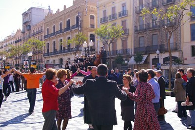 Ballada de sardanes